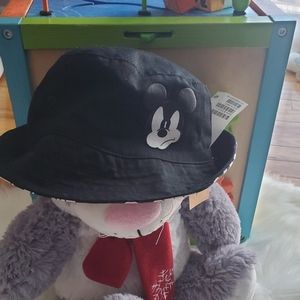 Disney Mickey Mouse bucket hat